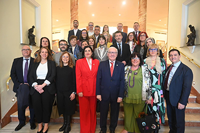 El CCIIC al Fòrum de professions sanitàries que reclama a la ministra la reclassificació professional i més reconeixement competencial per a les infermeres