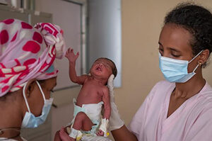 5 minuts: Reflexionem sobre la salut, la cura infermera i la pau
